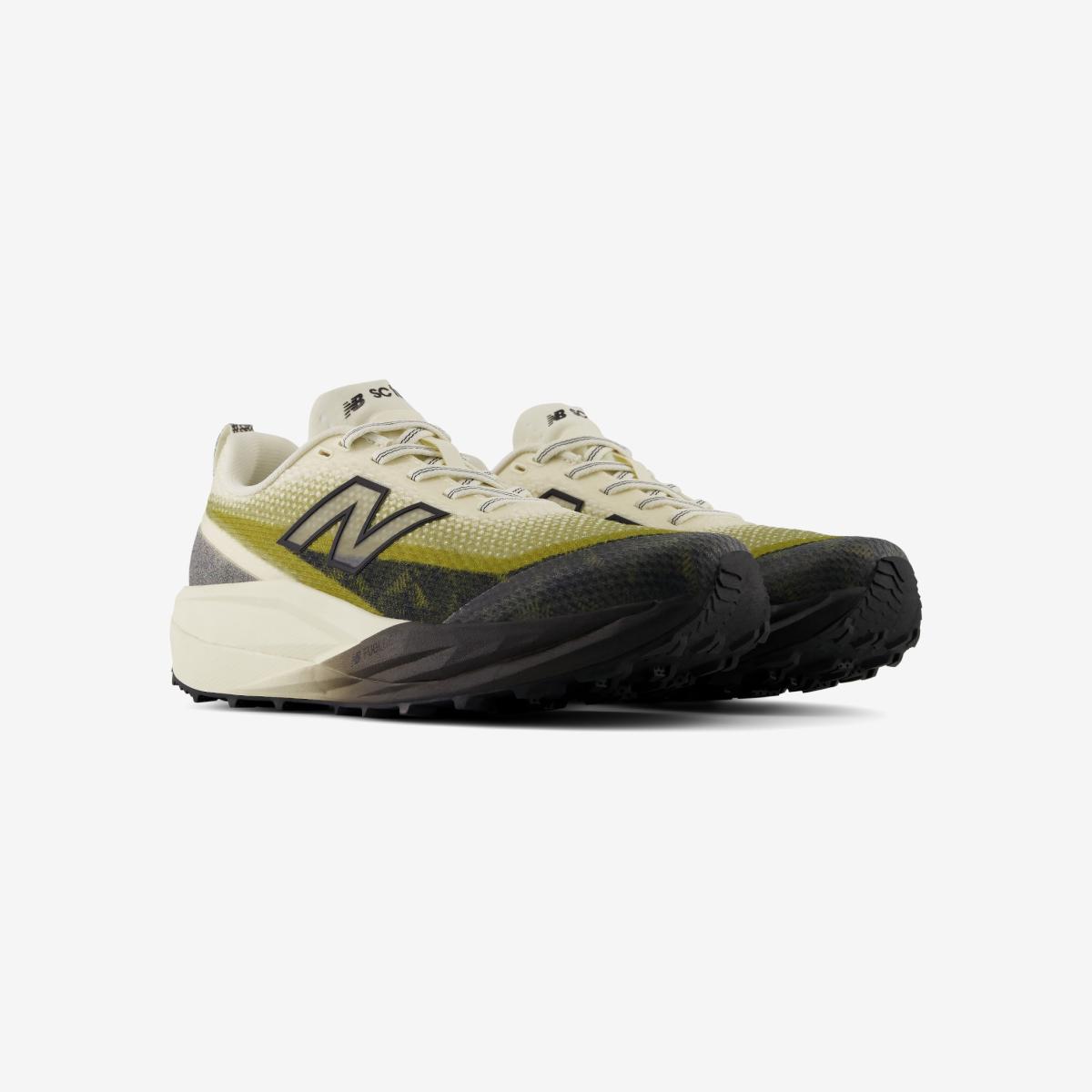 (49)Khaki