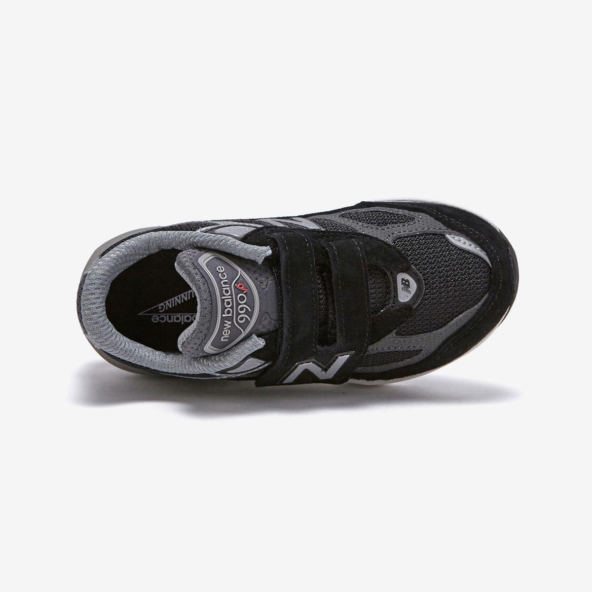 (19)Black
