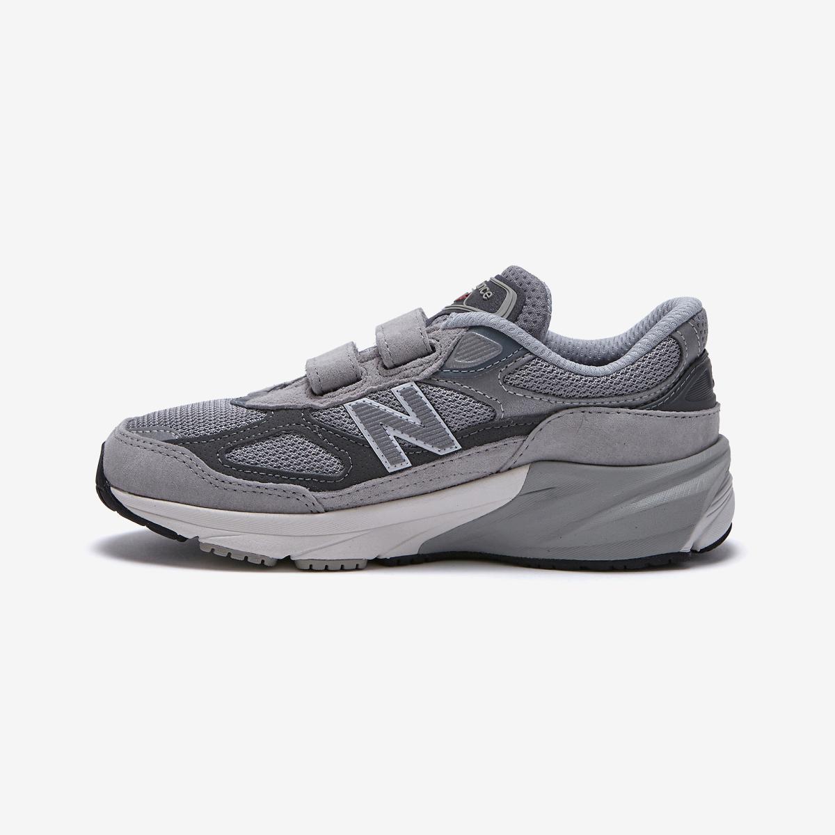 (15)Gray