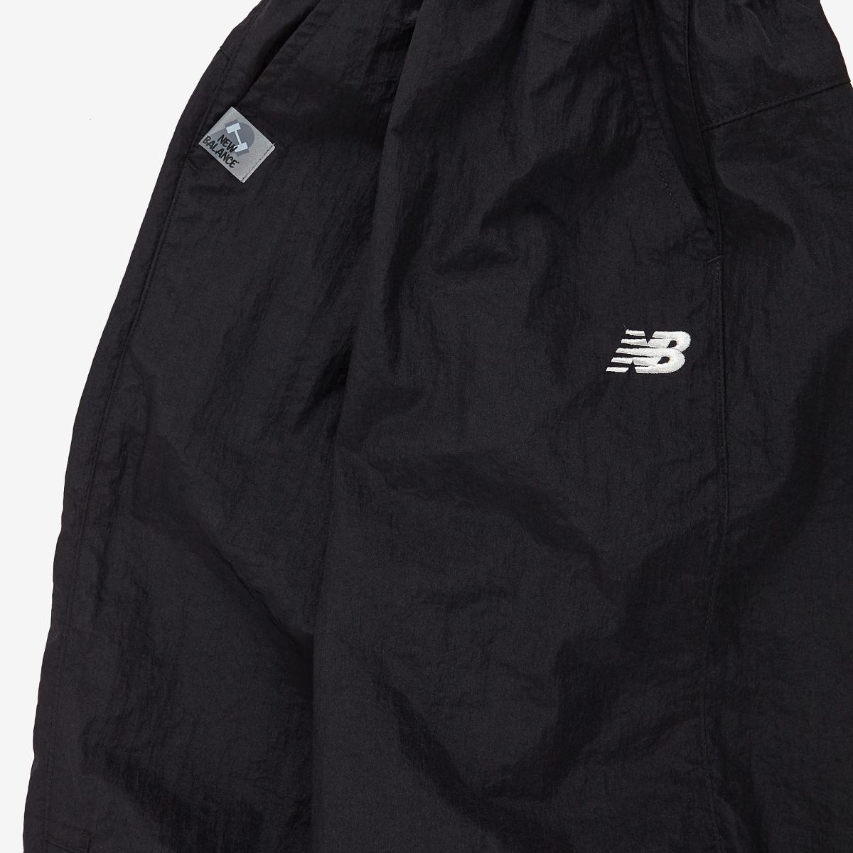 (19)Black