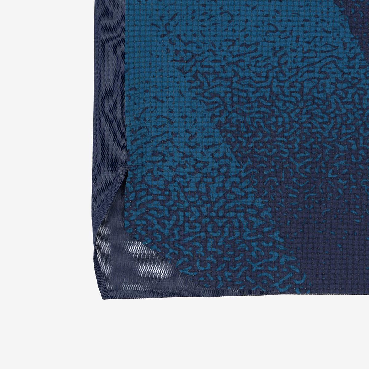(51)Light Blue