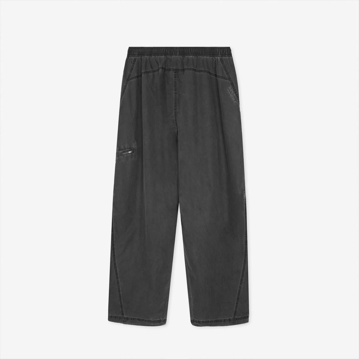 (60)Charcoal