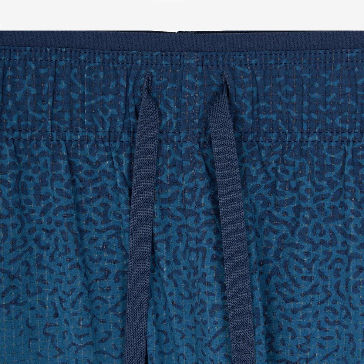 (51)Light Blue