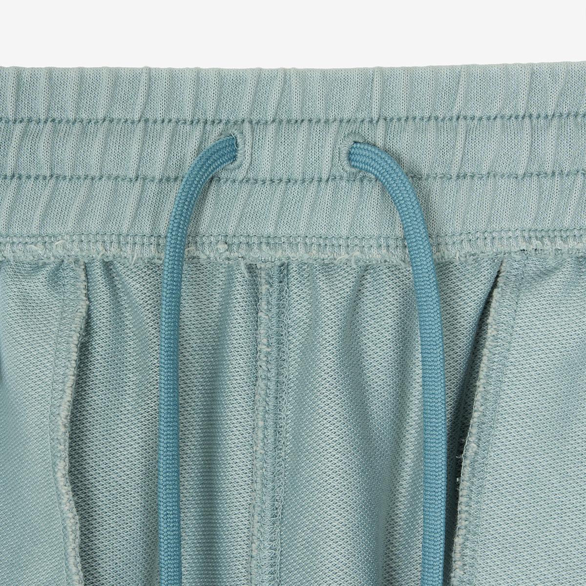 (B2)Blue Gray