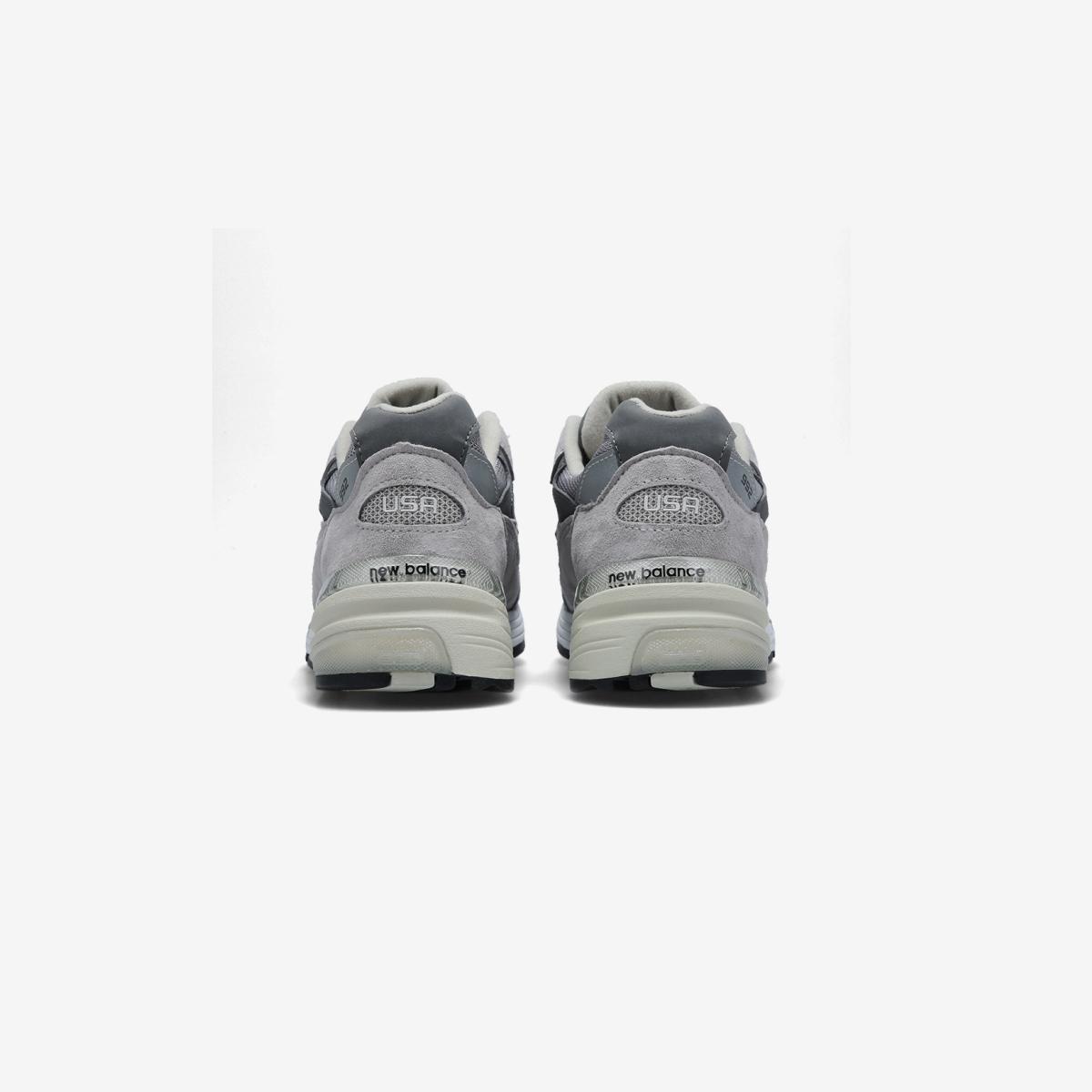 (15)Gray