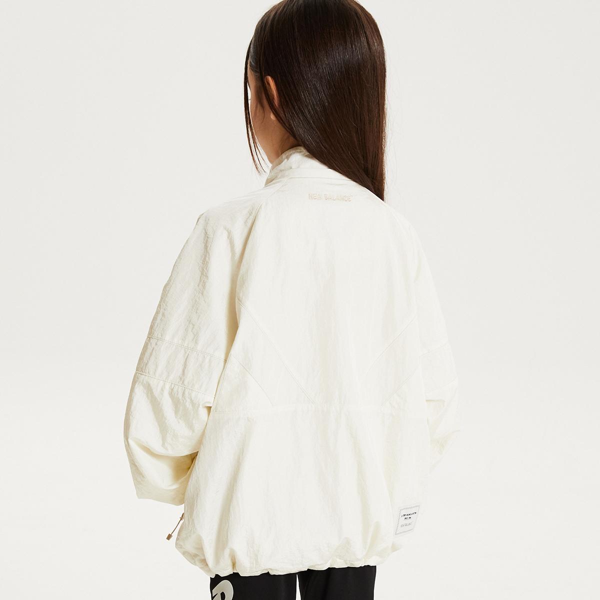 (39)Ivory