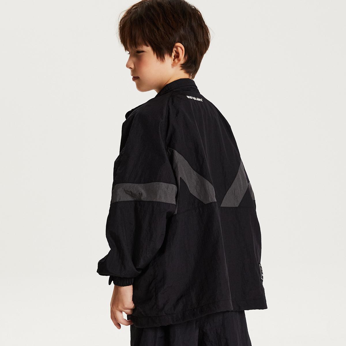 (19)Black