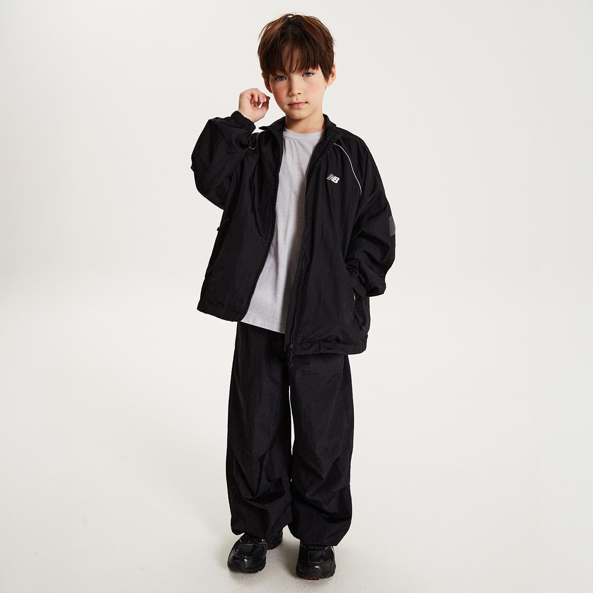 (19)Black