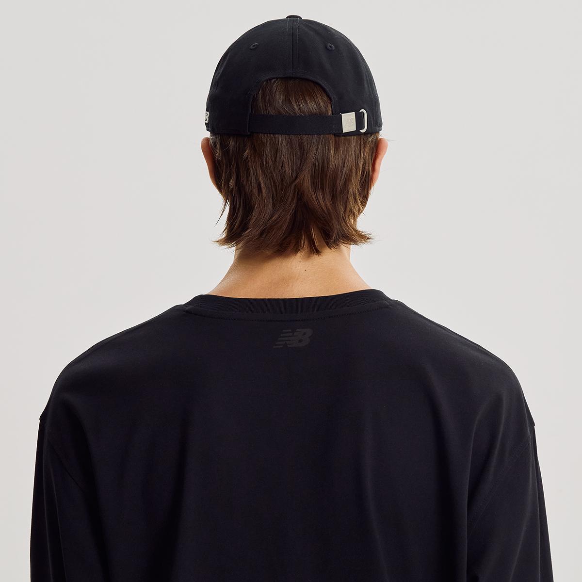 (19)Black