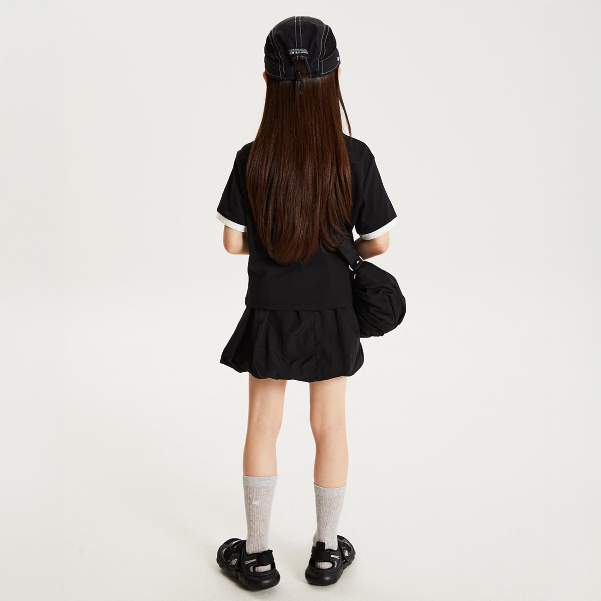 (19)Black
