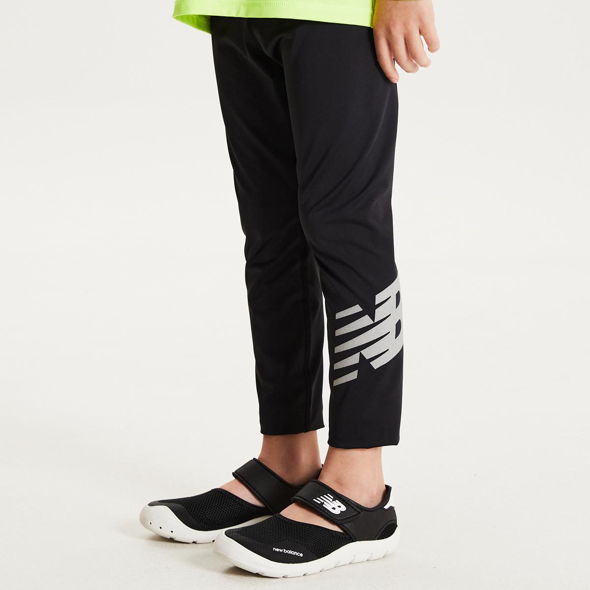 (19)Black
