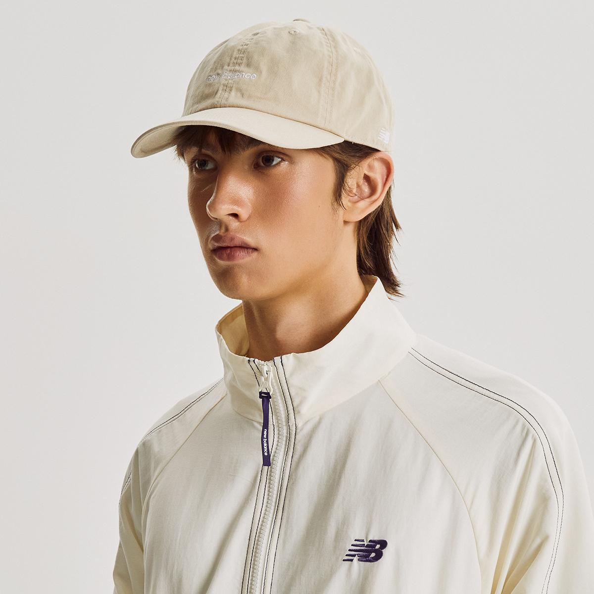 (35)Beige