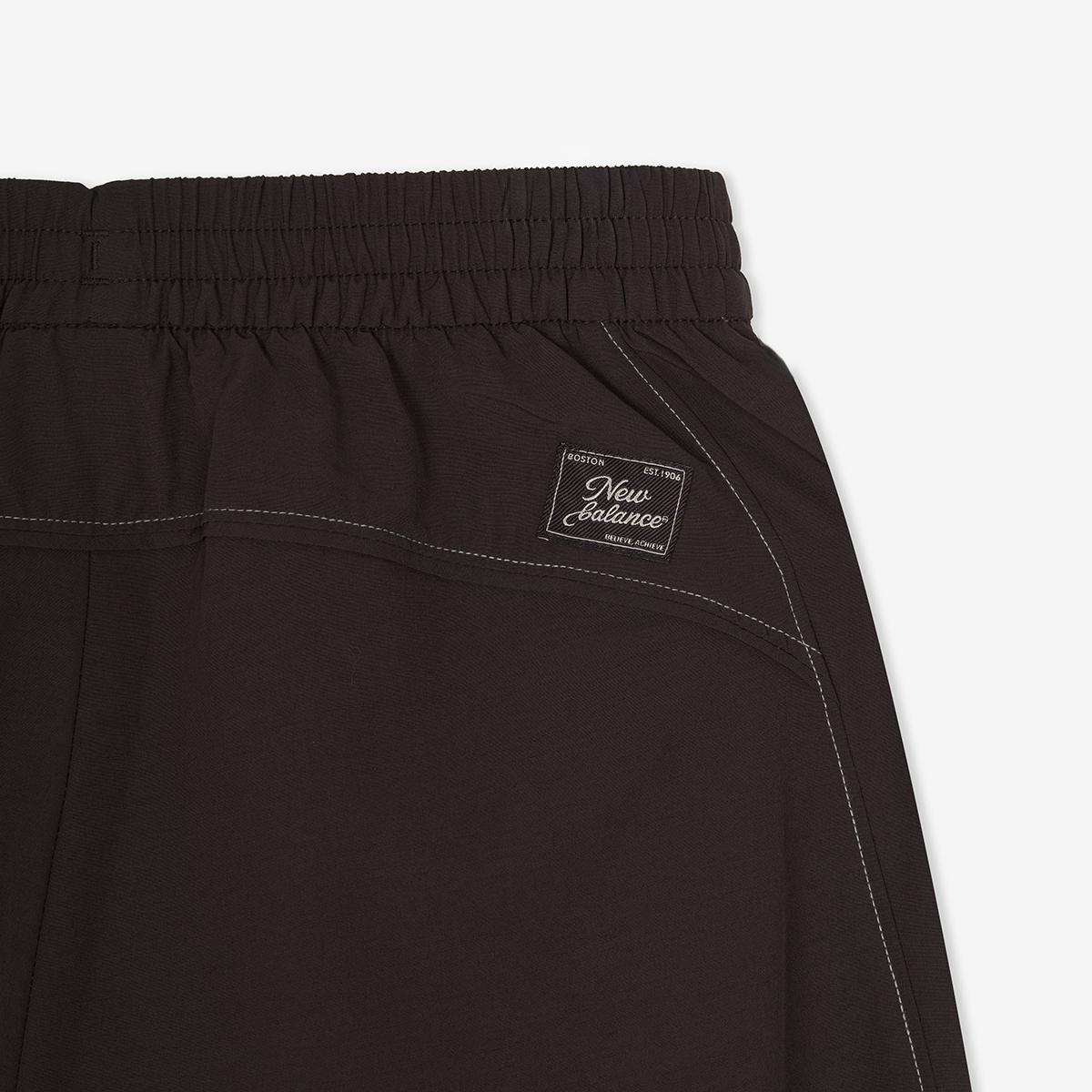 (85)Brown