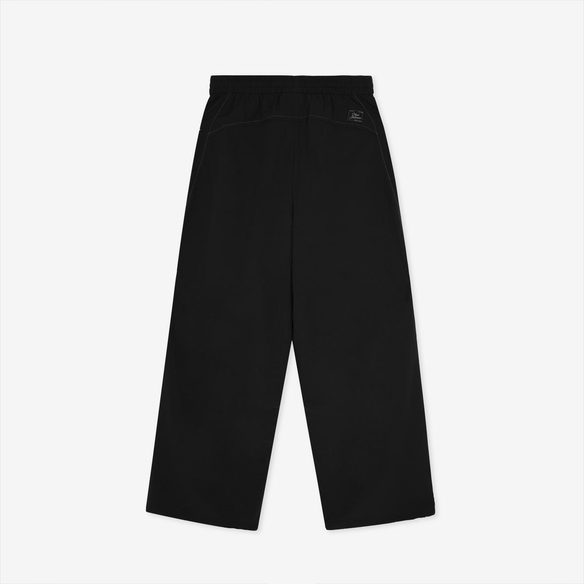 (19)Black