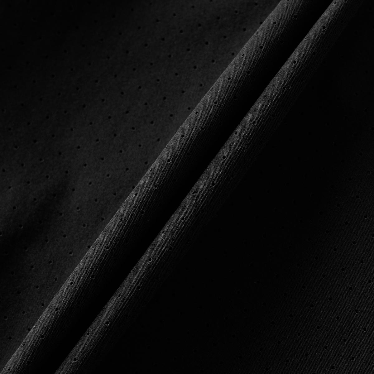 (19)Black