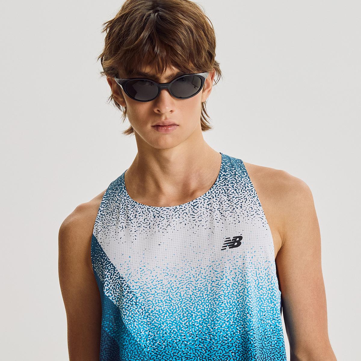 (51)Light Blue