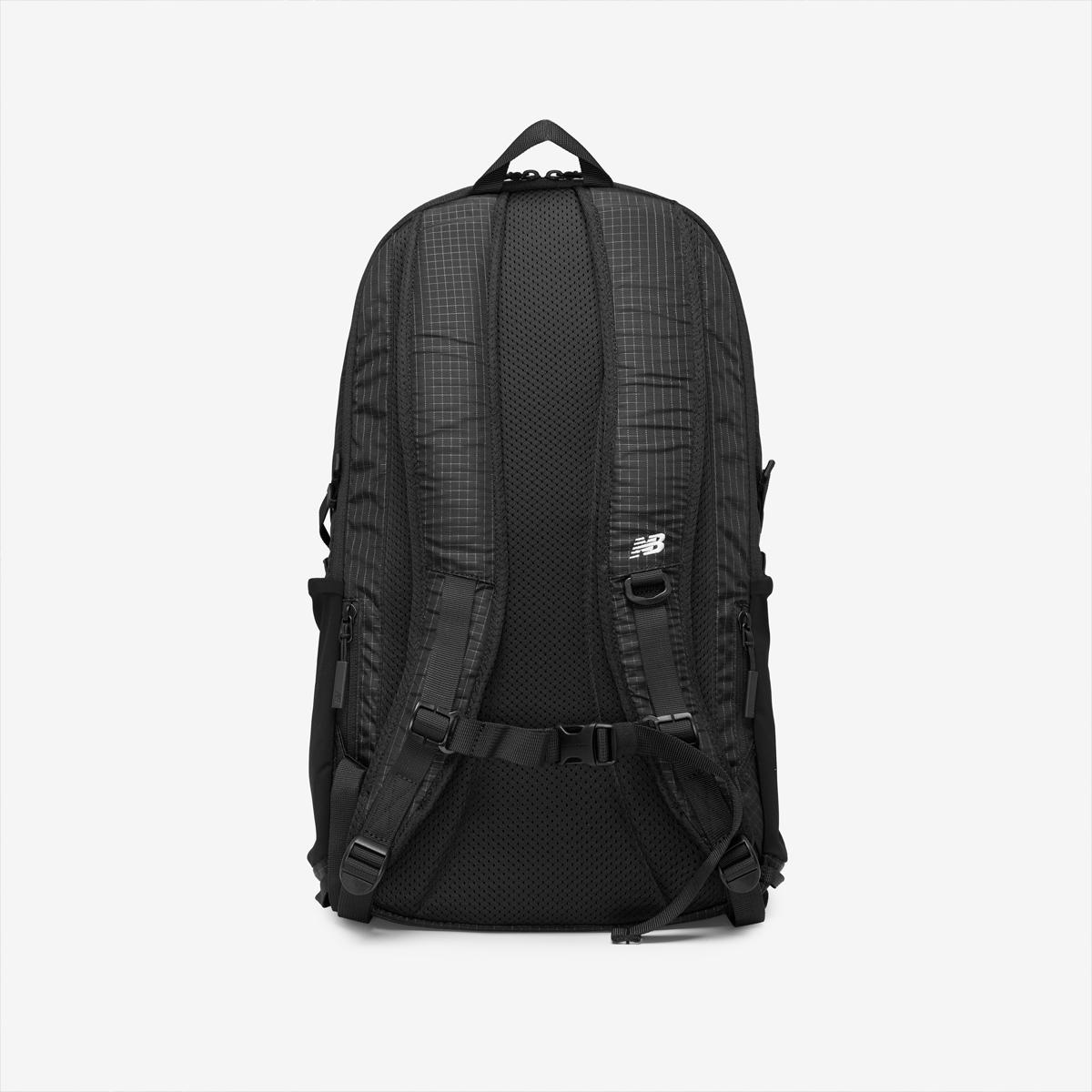 (19)Black