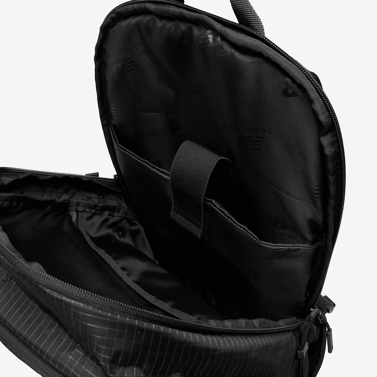 (19)Black