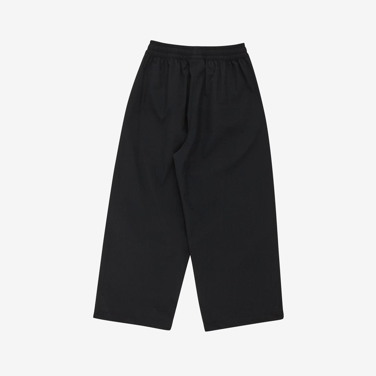 (19)Black