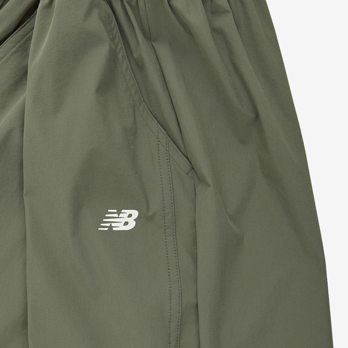 (49)Khaki