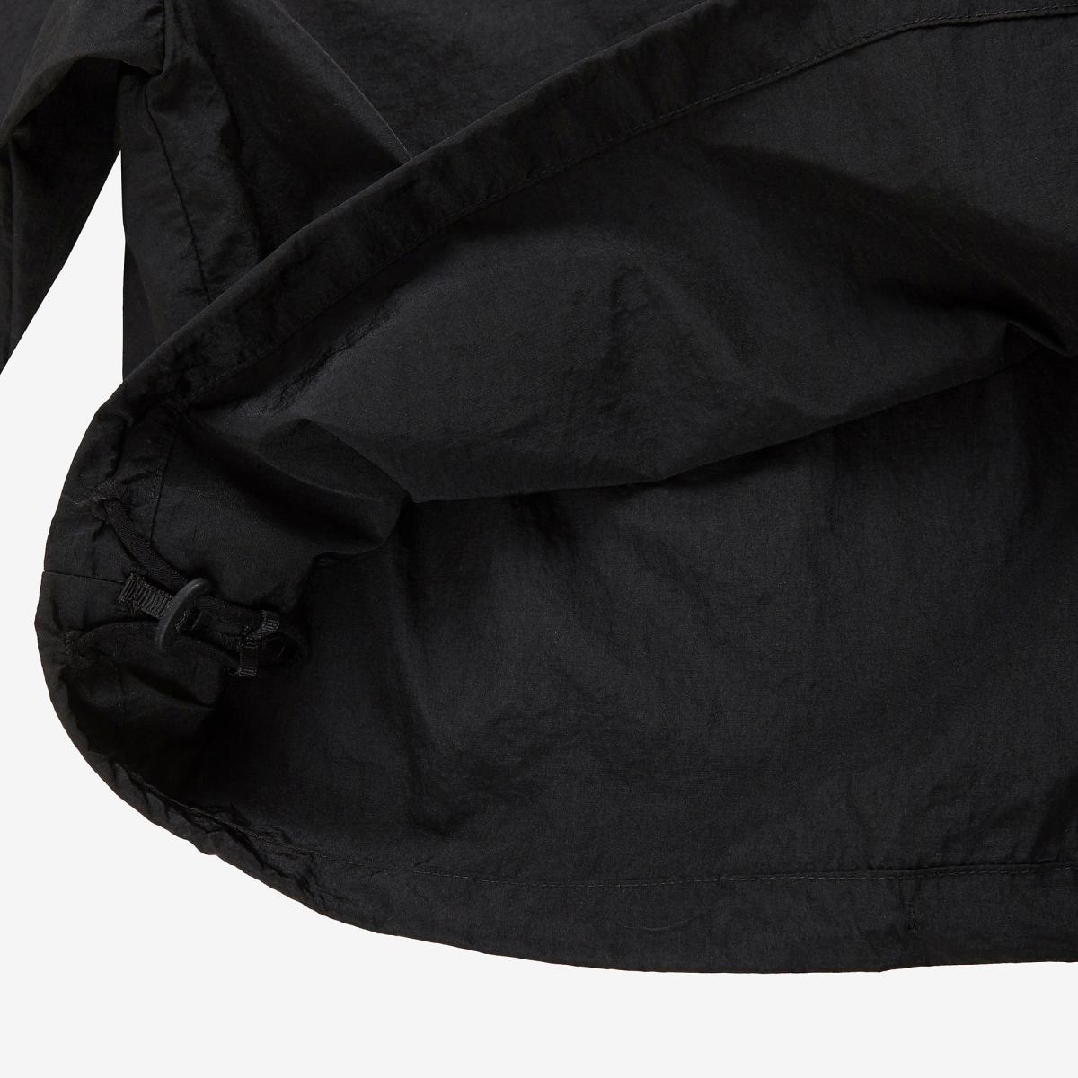 (19)Black