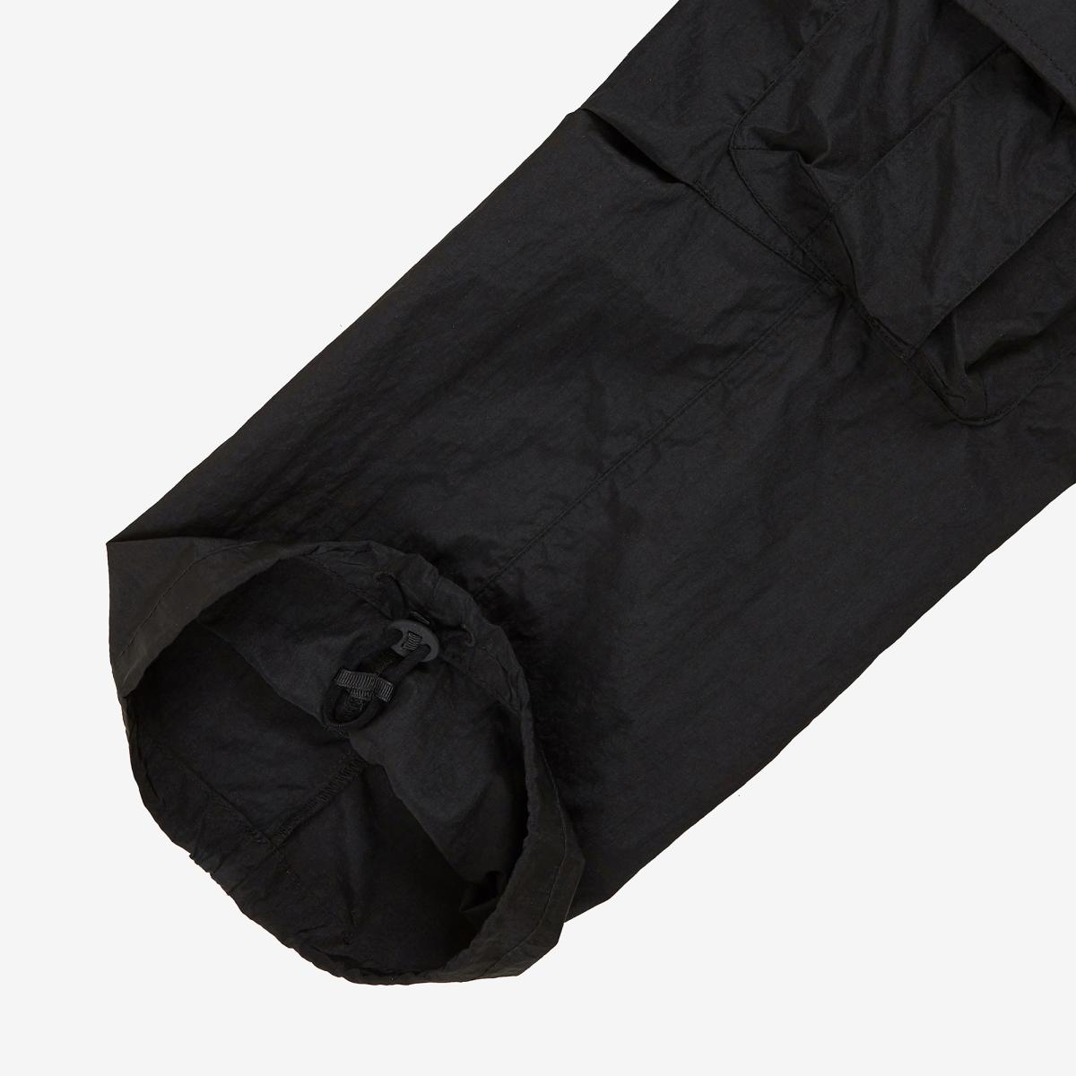 (19)Black