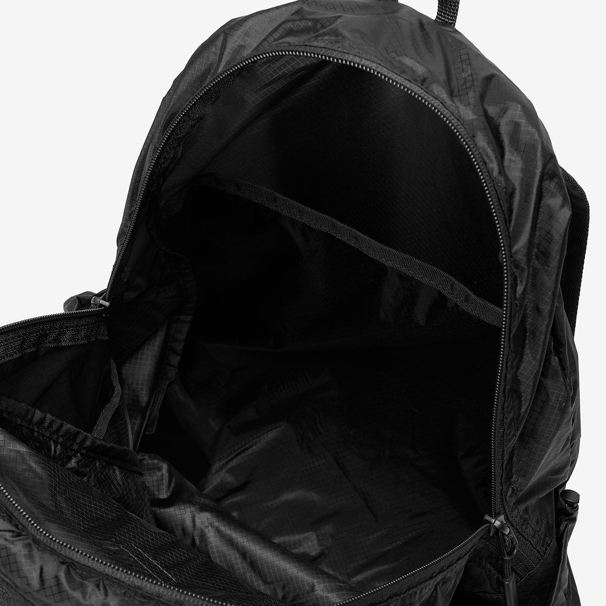(19)Black