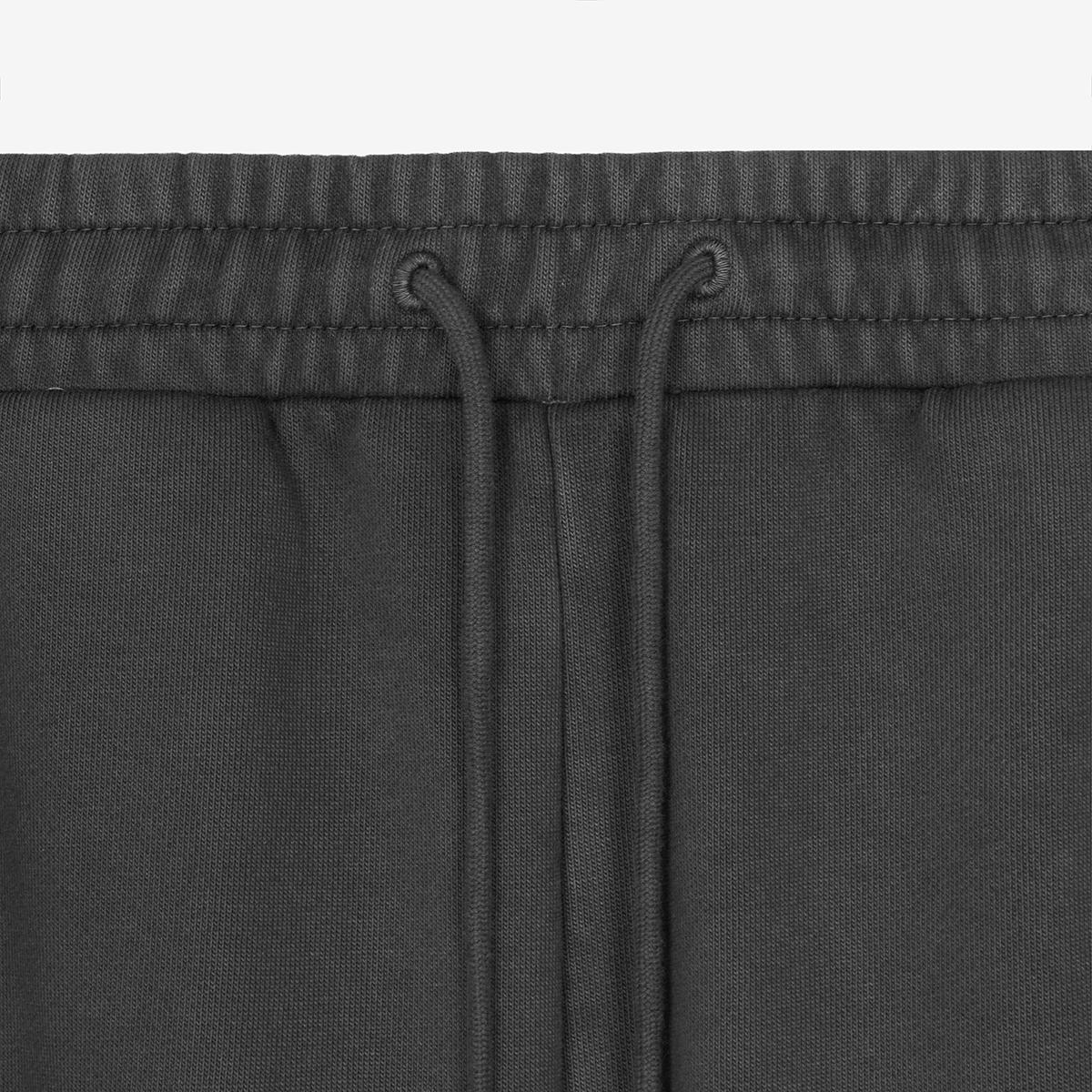 (DC)Dyeing Charcoal
