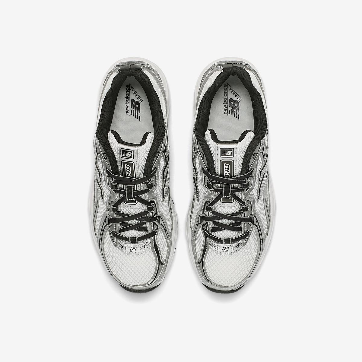 (91)Silver