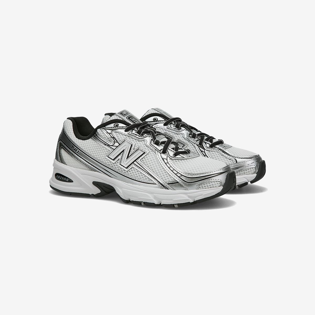 (91)Silver