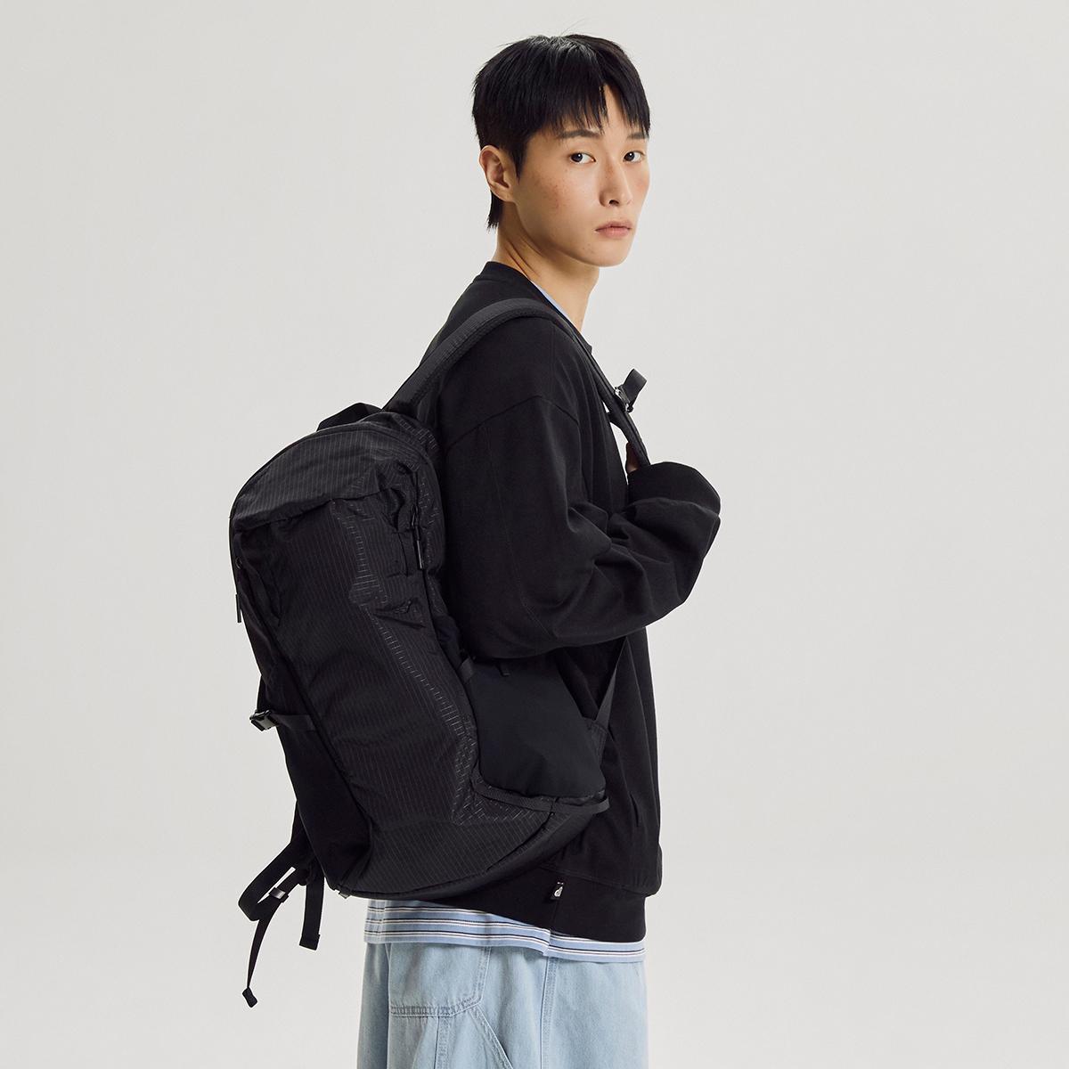 (19)Black