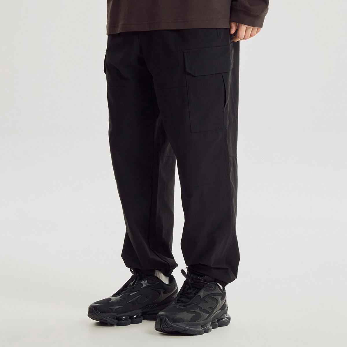 (19)Black