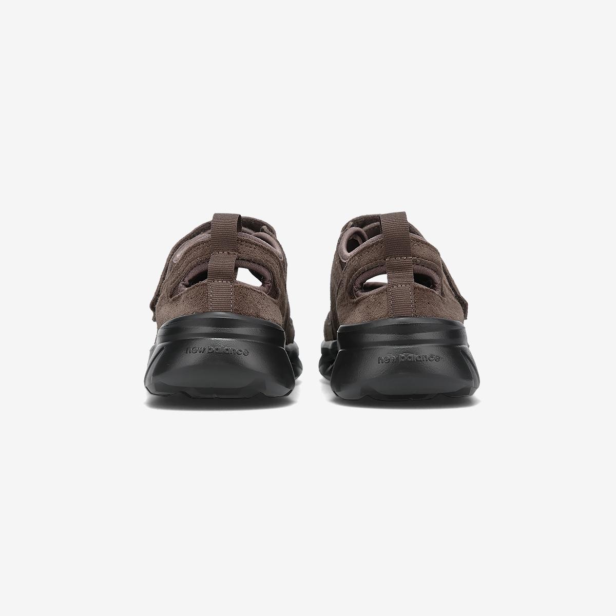 (85)Brown
