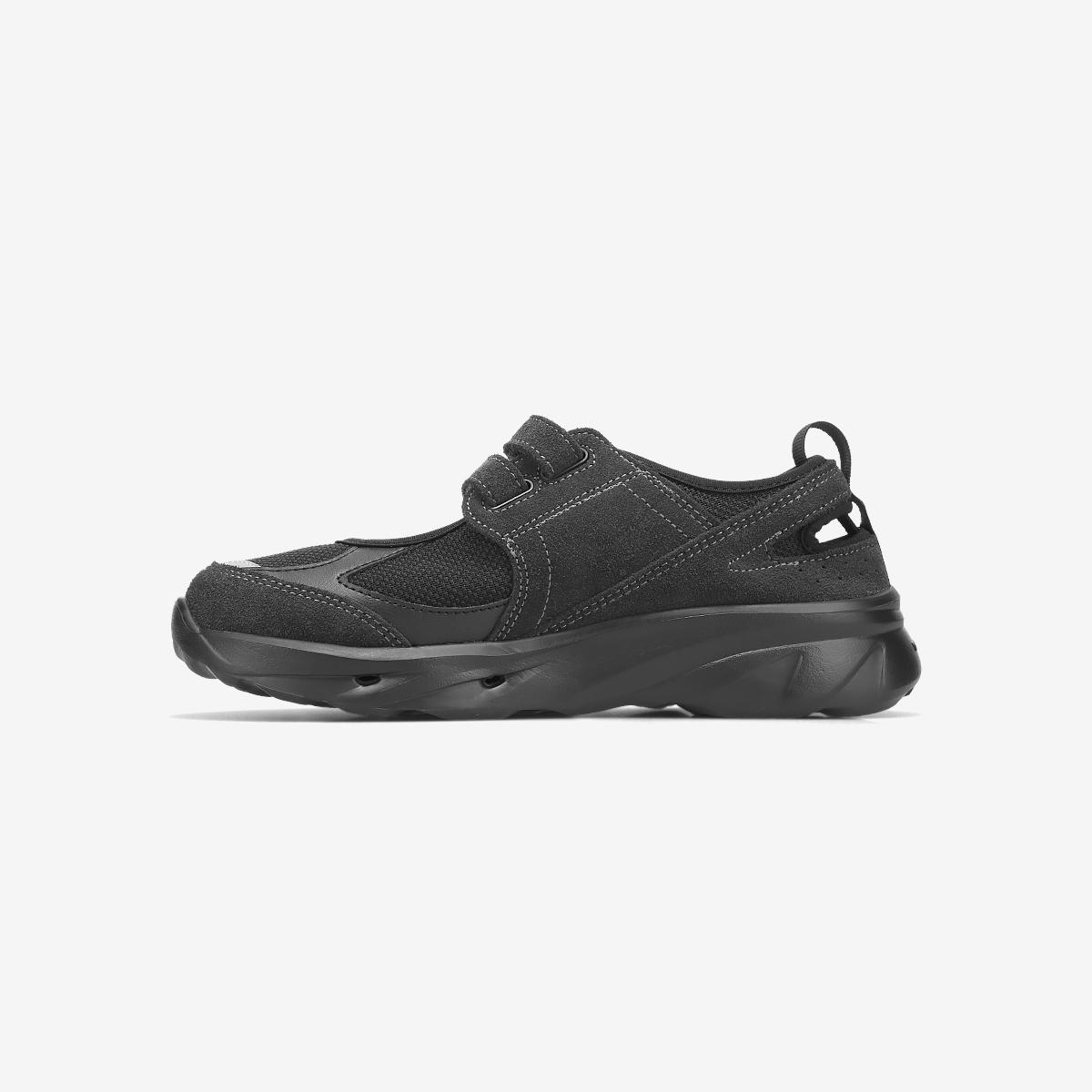 (19)Black