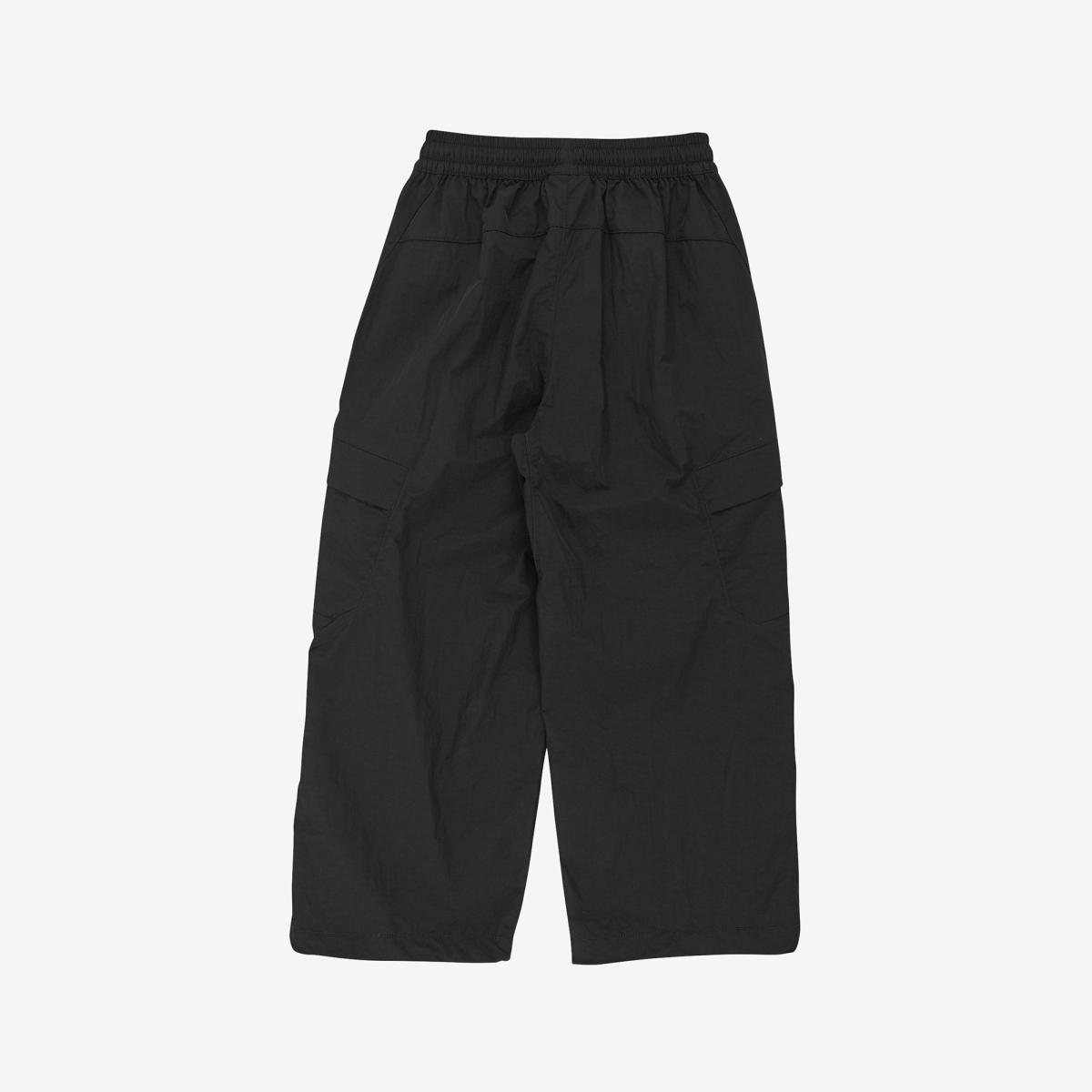 (19)Black