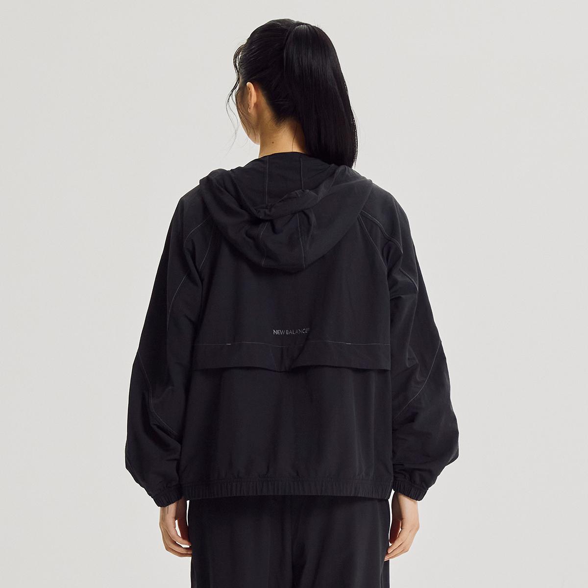 (19)Black
