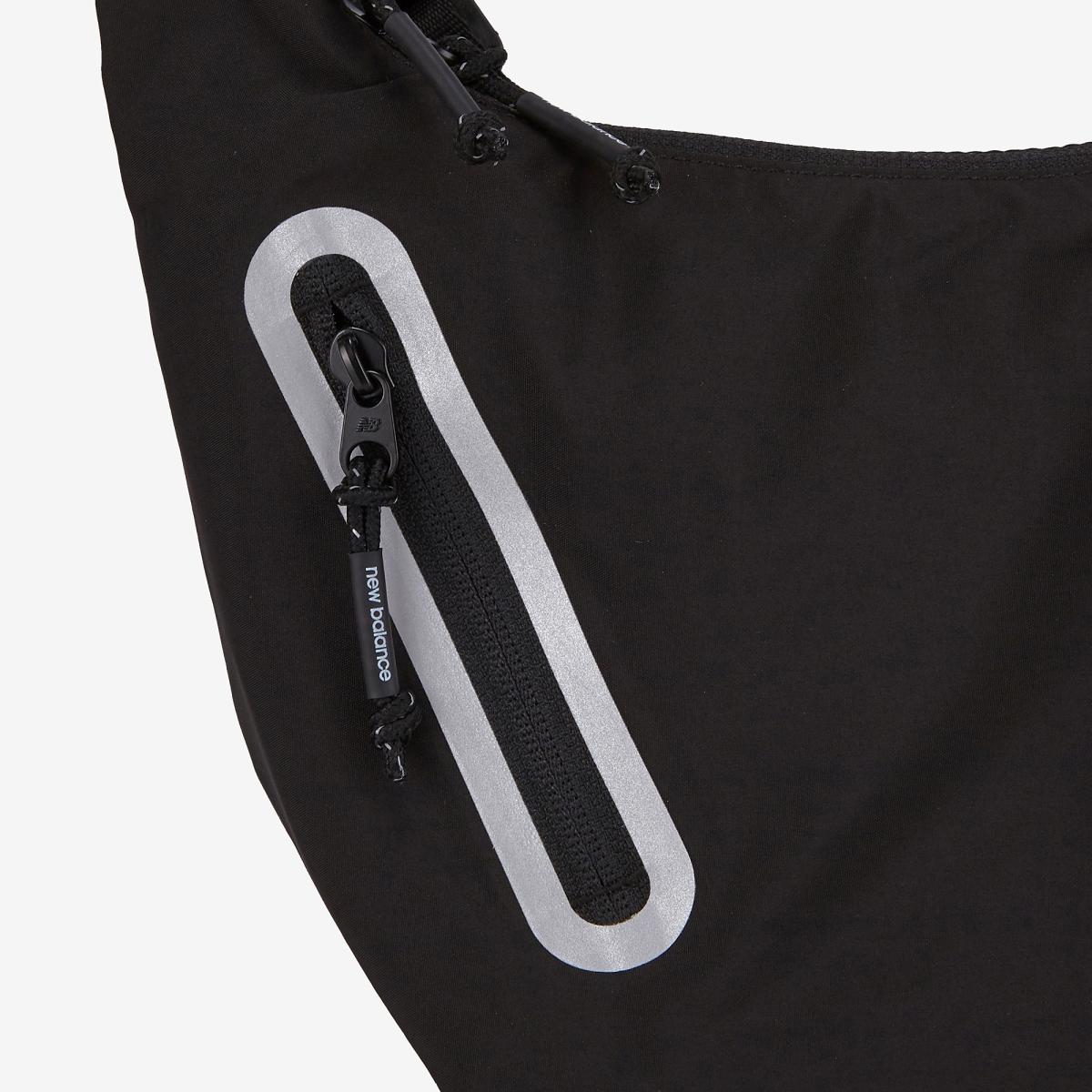 (19)Black