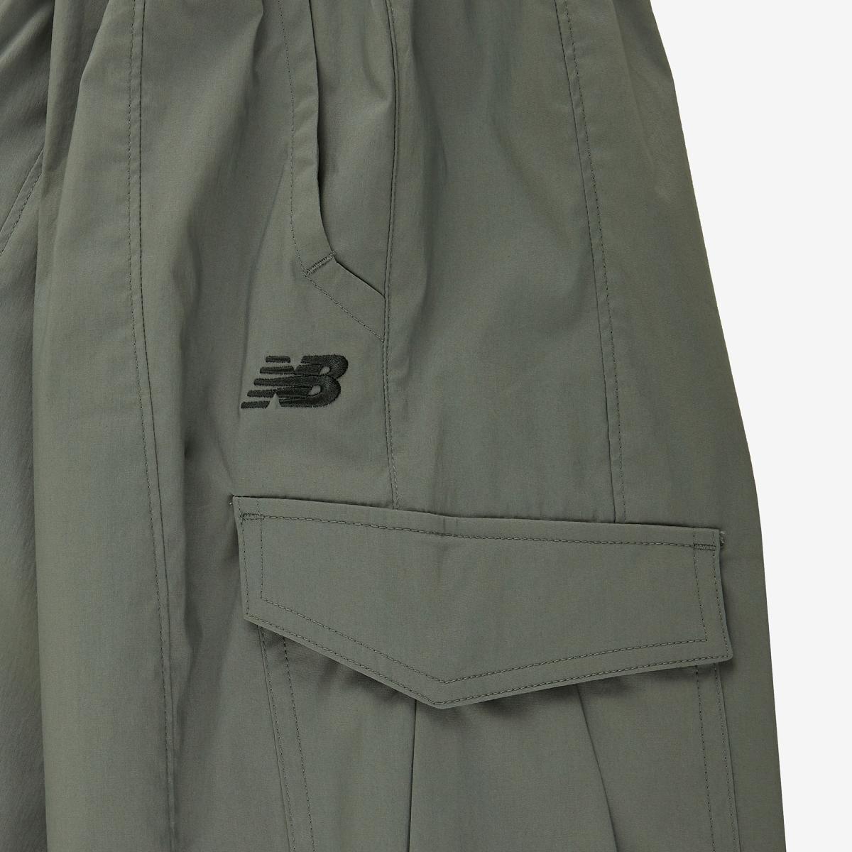 (49)Khaki