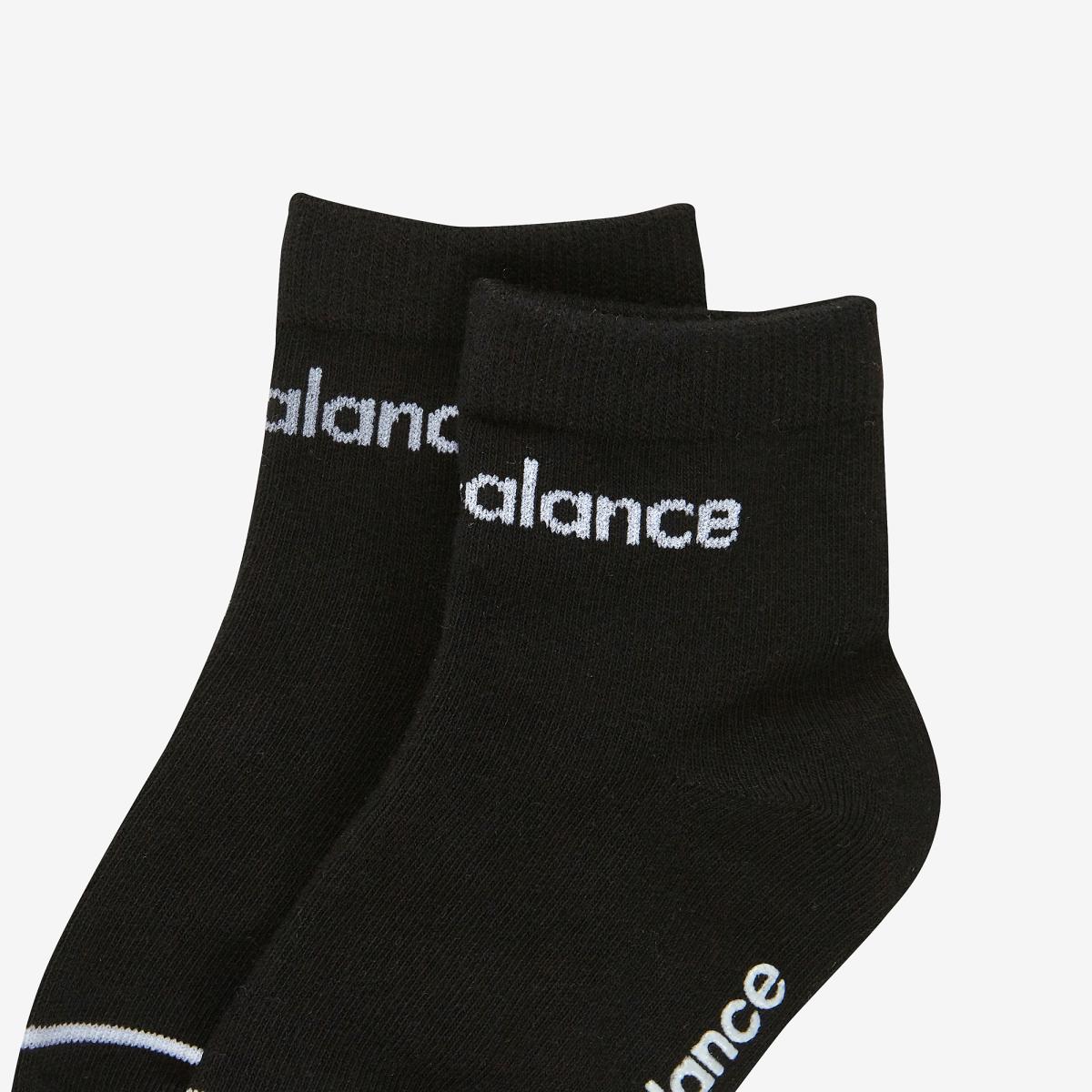(19)Black