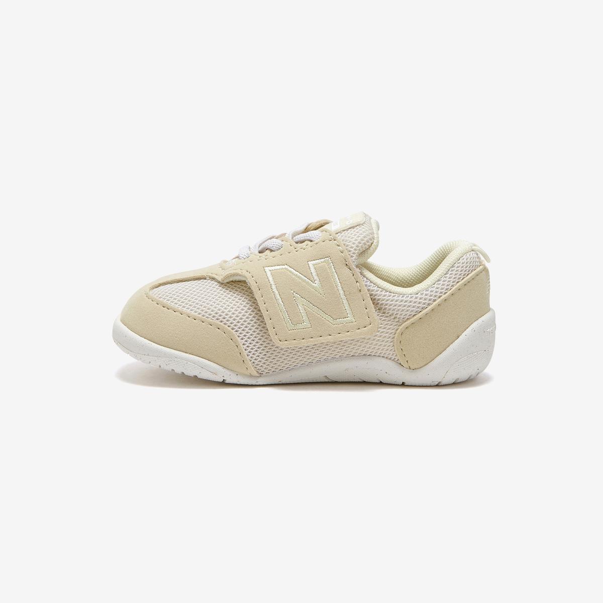 (35)Beige