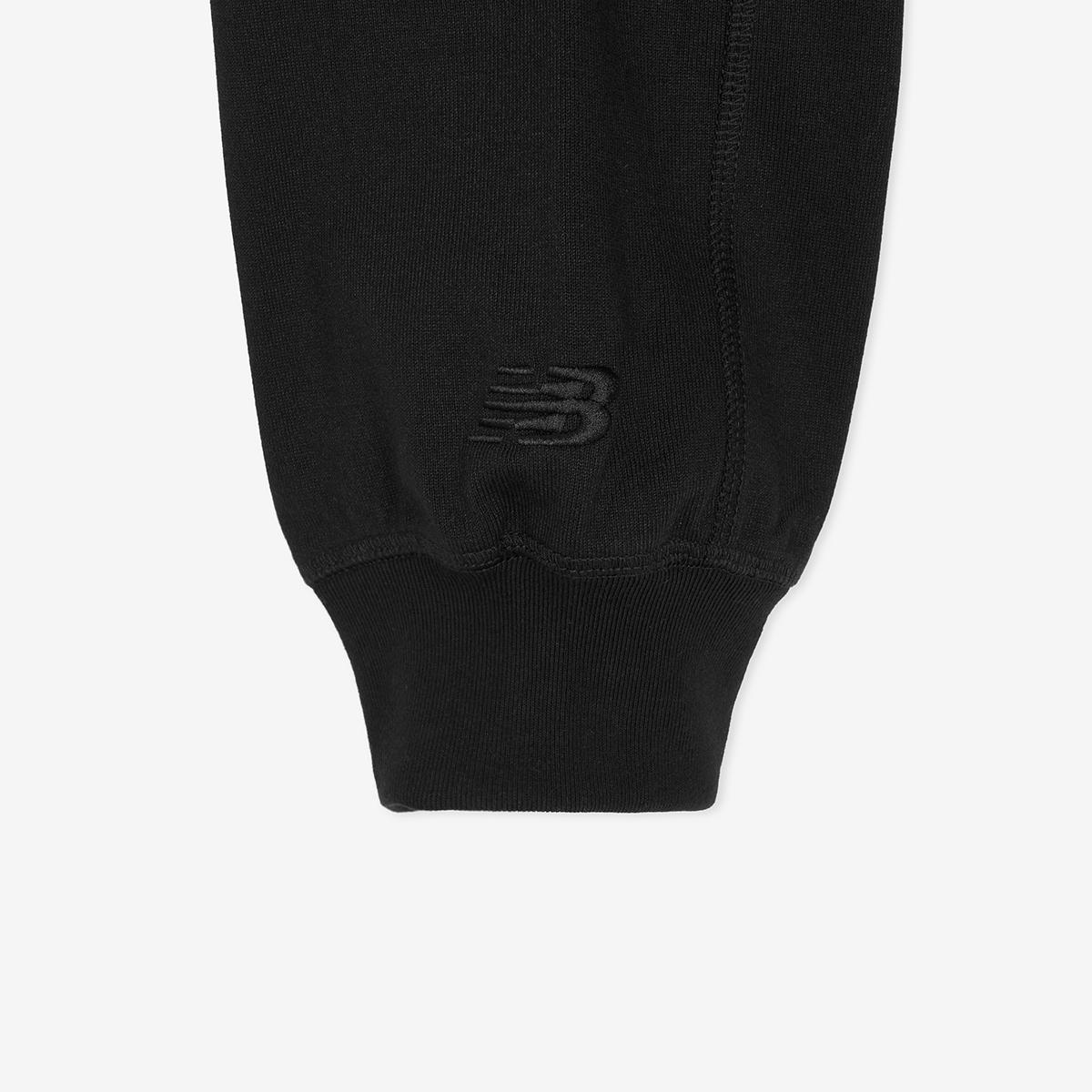 (19)Black