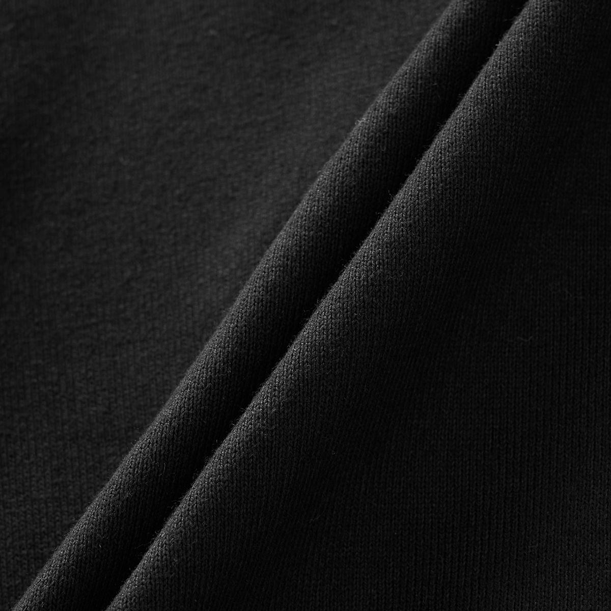 (19)Black