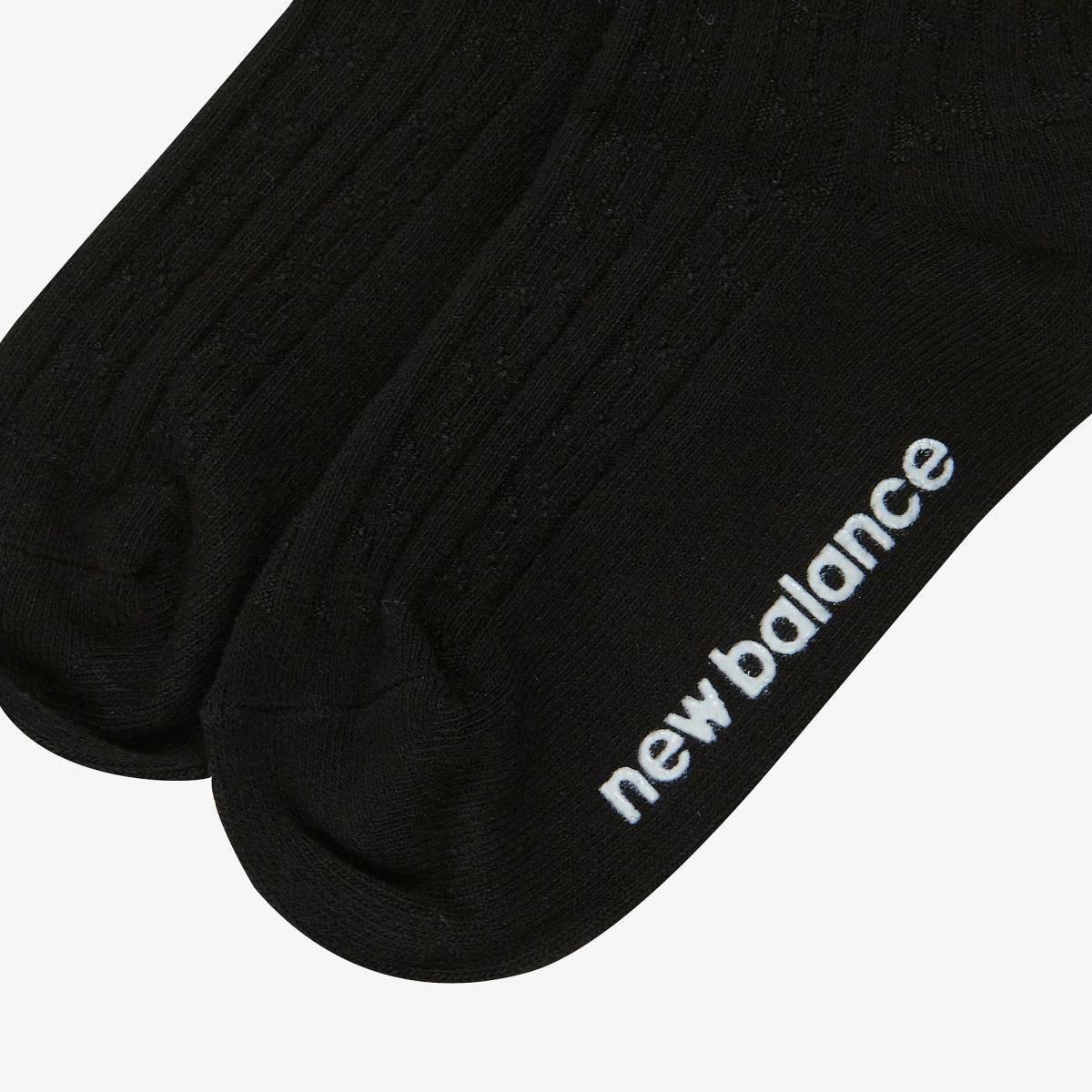 (19)Black