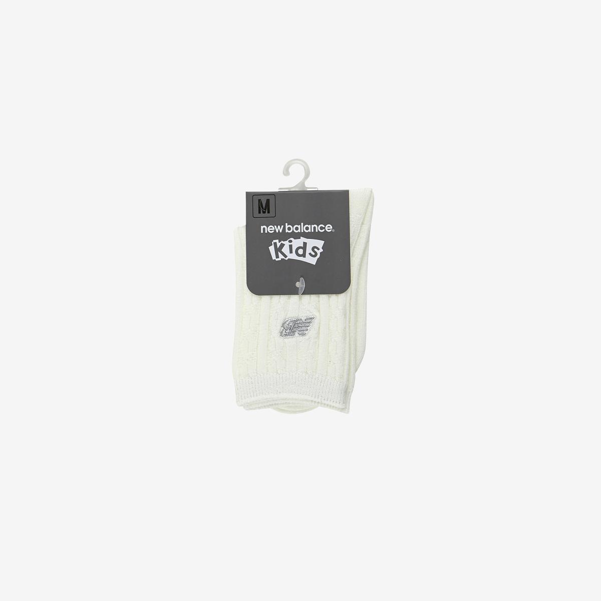 (39)Ivory