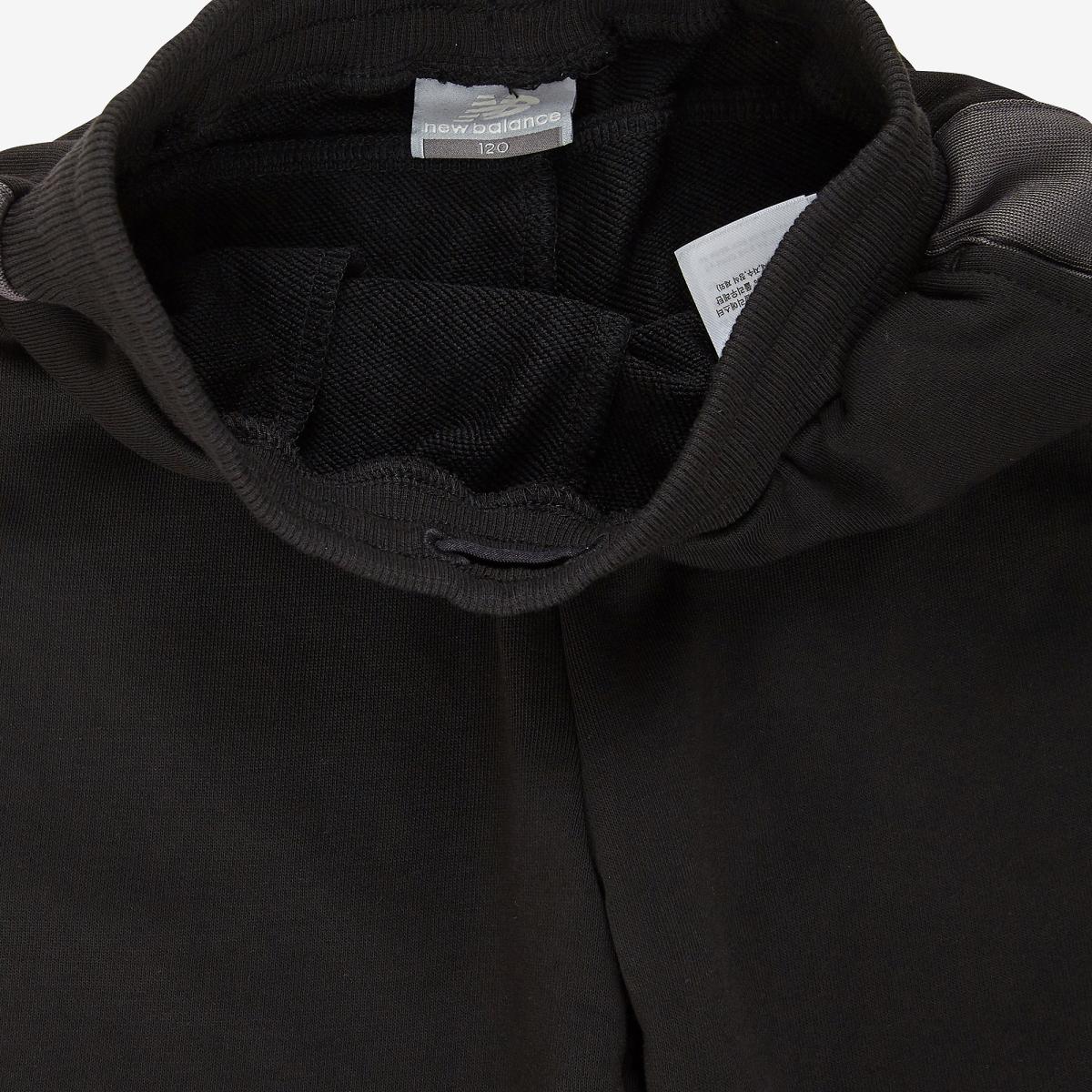 (19)Black