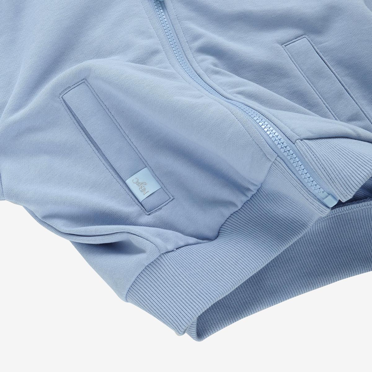 (51)Light Blue