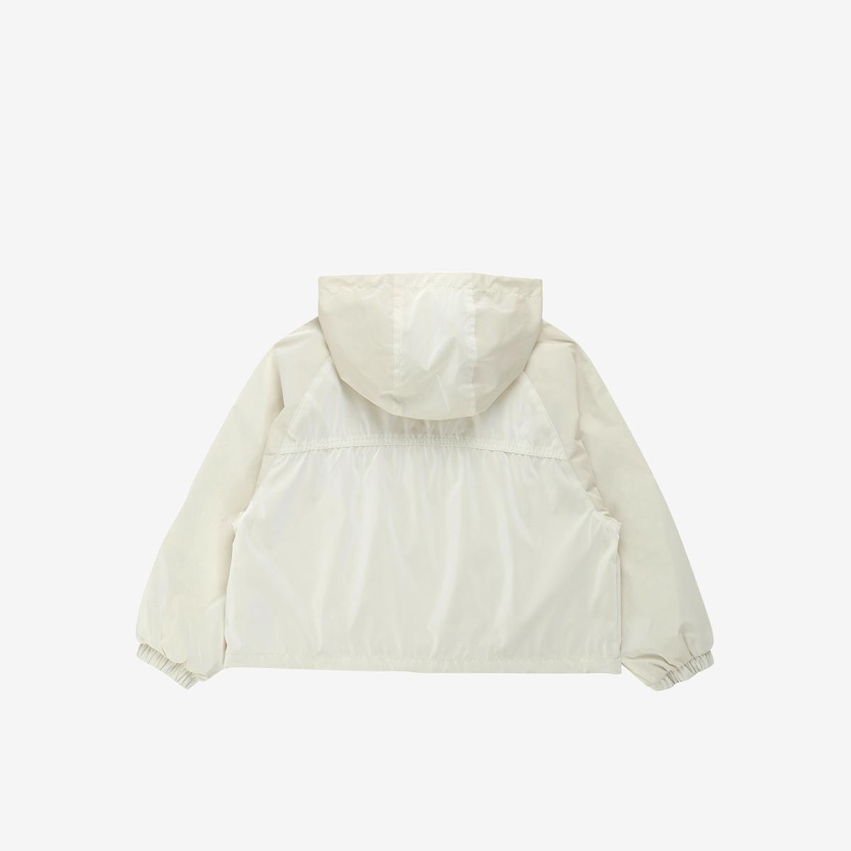 (39)Ivory