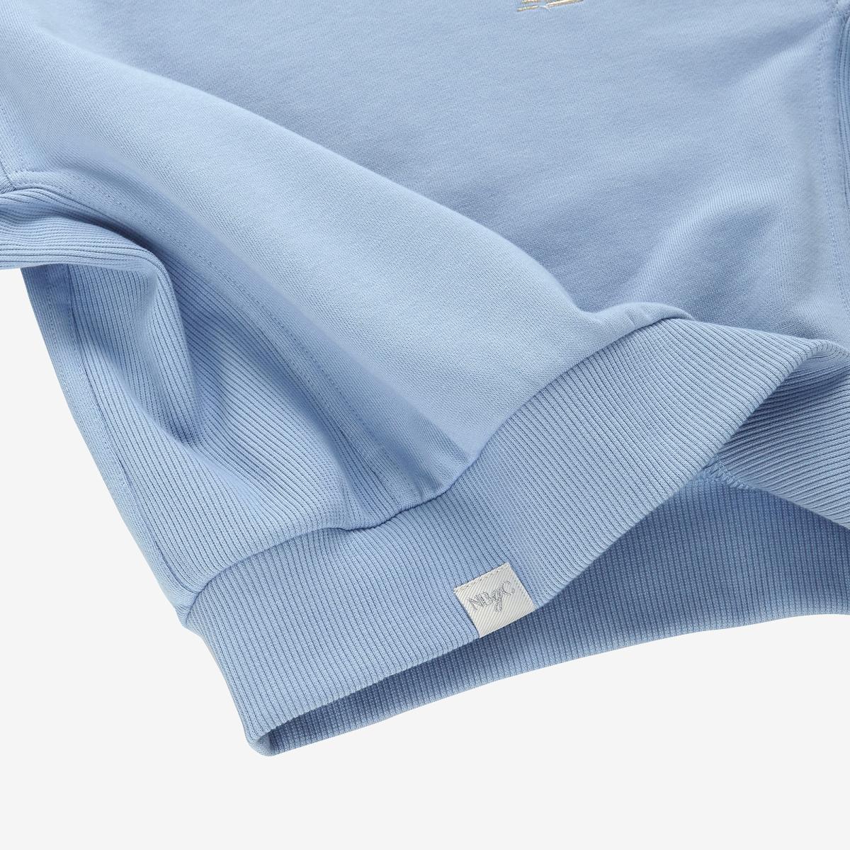 (51)Light Blue