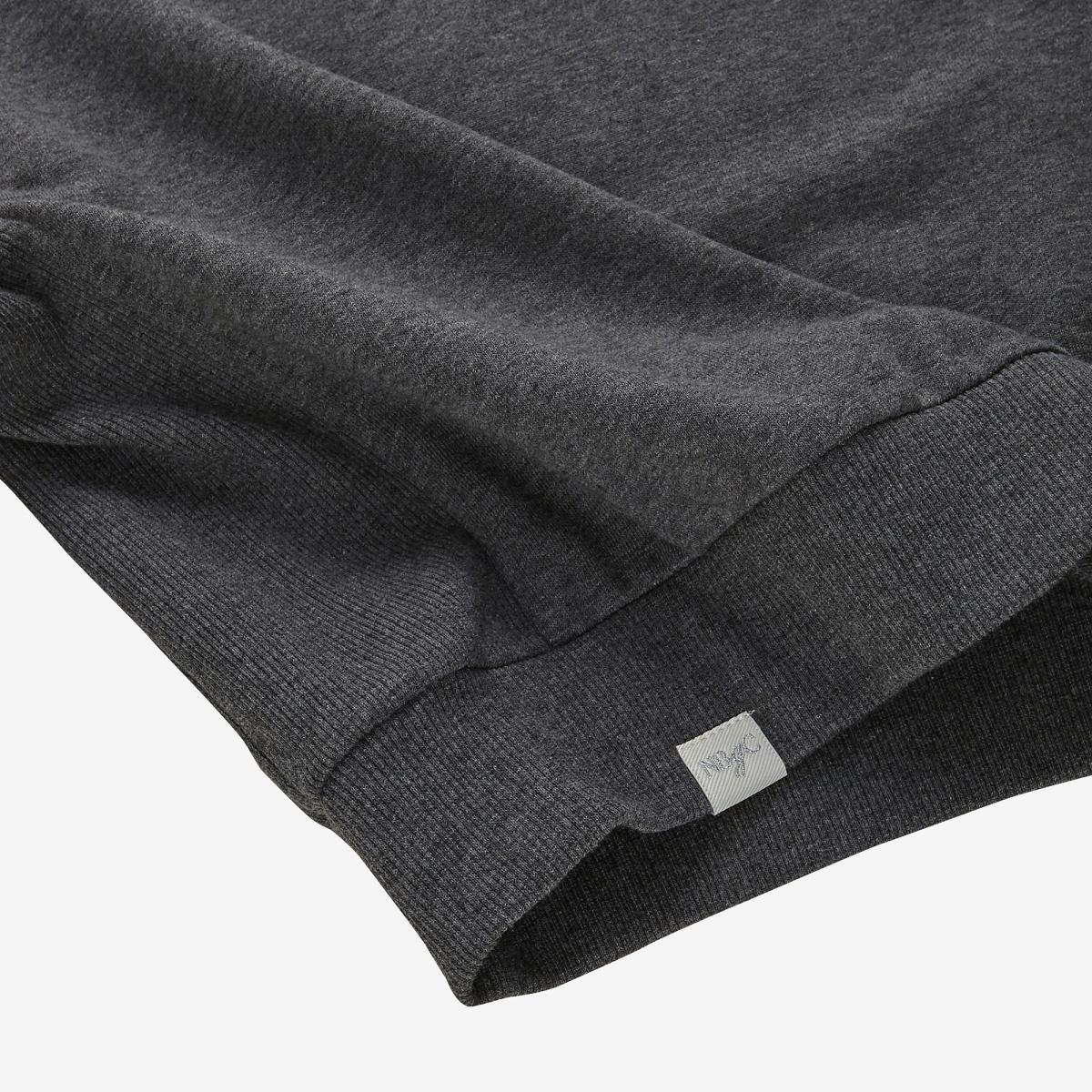(60)Charcoal