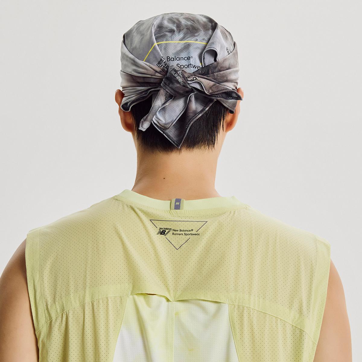 (83)Greyish Blue